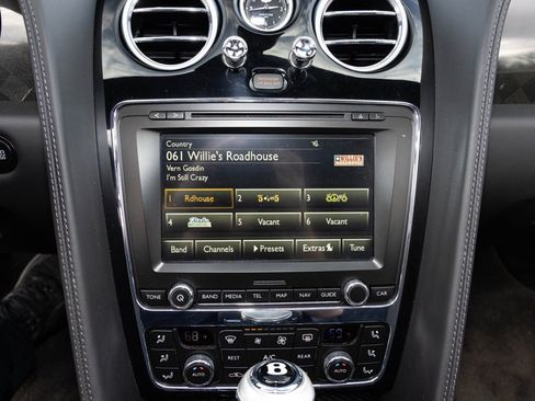 Used 2018 Bentley Continental GT Supersports image 45