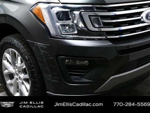 Used 2021 Ford Expedition Max XLT image 38