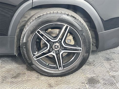 Used 2022 Mercedes-Benz GLB 250 4MATIC image 32