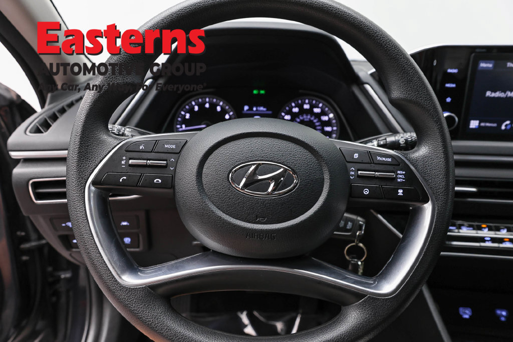 Used 2023 Hyundai Sonata SE FWD image 11