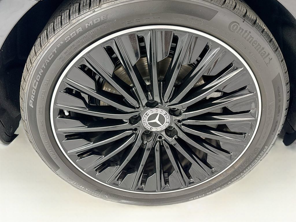 Certified 2026 Mercedes-Benz CLE 300 4MATIC Cabriolet image 29
