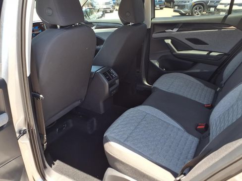 Certified 2026 Volkswagen Tiguan S FWD image 20