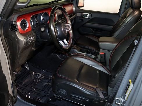 Used 2021 Jeep Wrangler Unlimited Rubicon image 10