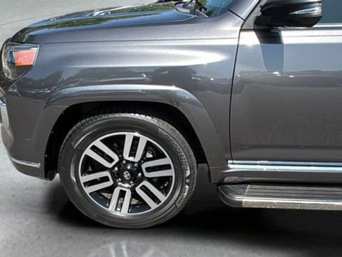 Used 2022 Toyota 4Runner Limited RWD image 34