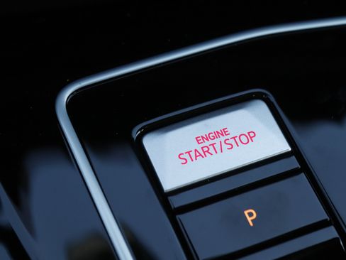 New 2025 Volkswagen GTI SE image 20