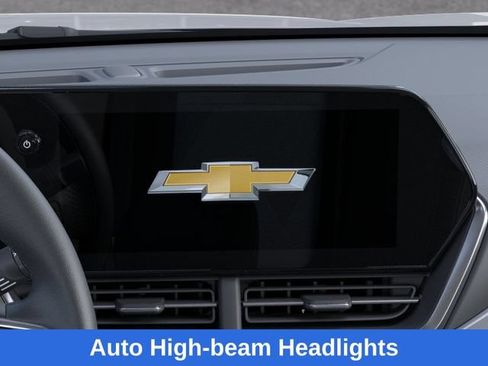 New 2026 Chevrolet Trax LT w/ Driver Confidence Package FWD image 21