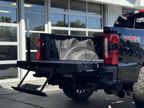 Used 2025 Ford F250 King Ranch w/ Chrome Package AWD/4WD image 16