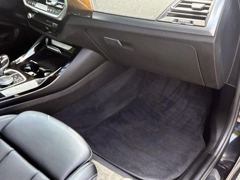 Used 2023 BMW X3 xDrive30i image 8
