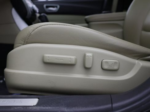 Used 2020 Acura TLX FWD image 16