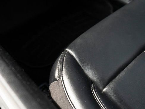 Used 2020 Lincoln MKZ FWD image 28