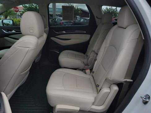 Used 2023 Buick Enclave Essence w/ Experience Buick Package FWD image 16