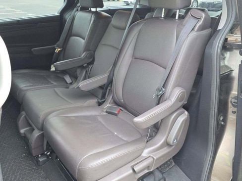 Used 2018 Honda Odyssey Touring image 9