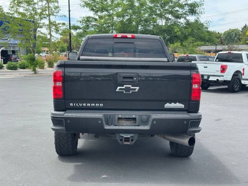 Used 2016 Chevrolet Silverado 2500 High Country w/ Duramax Plus Package AWD/4WD image 6