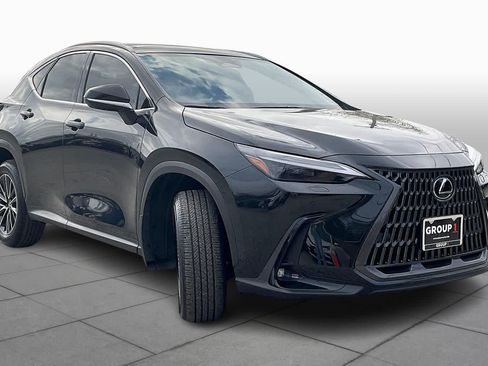 Used 2025 Lexus NX 350 AWD w/ Accessory Package (2T) image 3