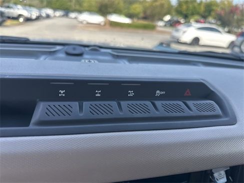 Used 2022 Ford Bronco Wildtrak image 29