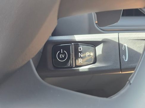 New 2026 Kia EV9 Light RWD image 35