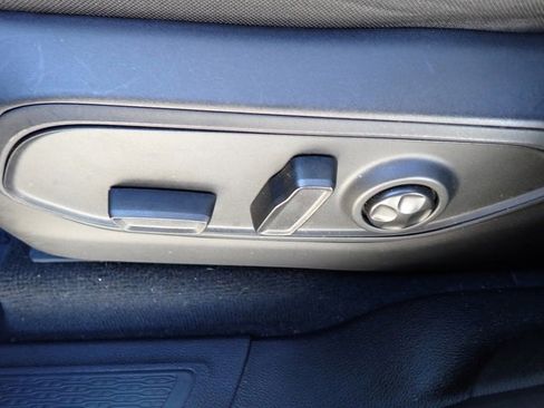 Certified 2023 Jeep Grand Cherokee Laredo image 21