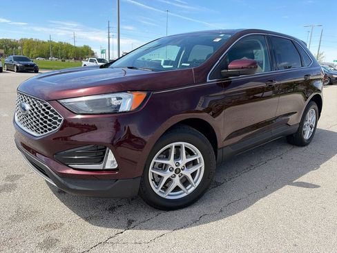 Used 2023 Ford Edge SEL w/ Convenience Package AWD/4WD image 3
