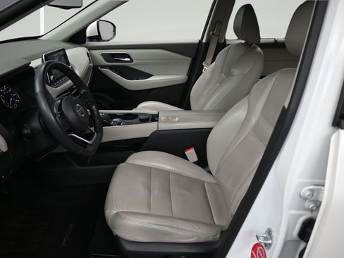Used 2021 Nissan Rogue SL AWD/4WD image 9