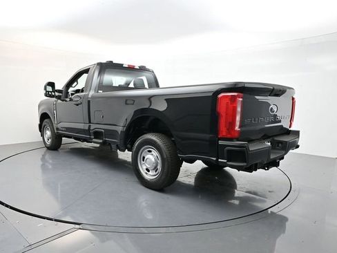 New 2026 Ford F250 XL w/ XL Driver Assist Package RWD image 5