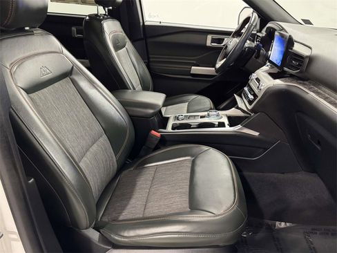 Used 2023 Ford Explorer Timberline image 11