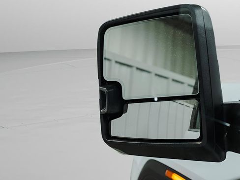 Used 2024 GMC Sierra 2500 SLT w/ SLT Convenience Package image 38