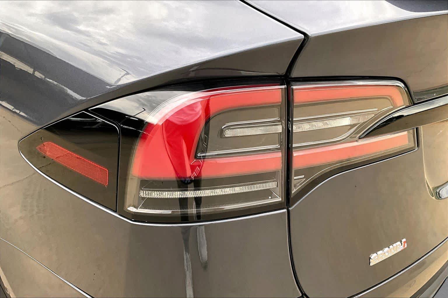 Used 2023 Tesla Model X Plaid AWD/4WD image 27