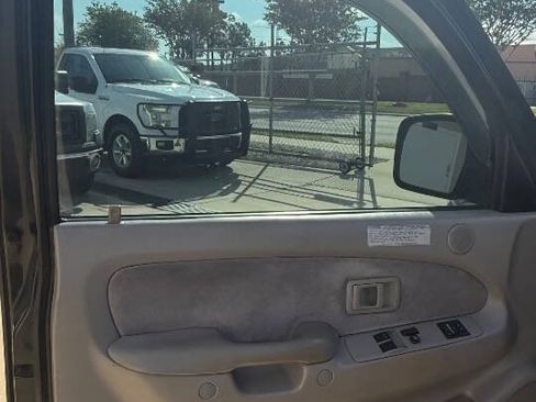 Used 2003 Toyota Tacoma PreRunner RWD image 20