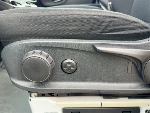 Used 2019 Mercedes-Benz Sprinter 170 image 13
