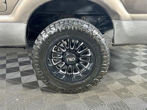 Used 2015 Ford F250 XLT w/ XLT Value Package image 34