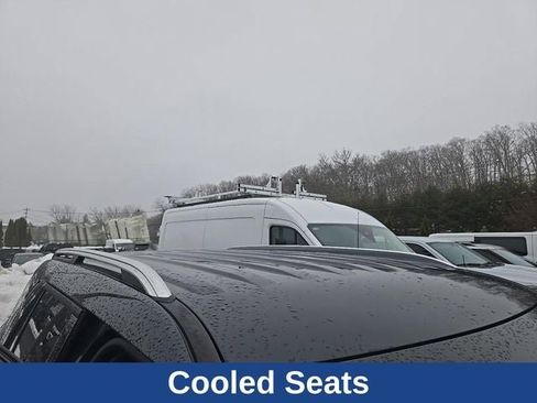 Used 2022 Ford Explorer Limited w/ Limited Technology Package image 24