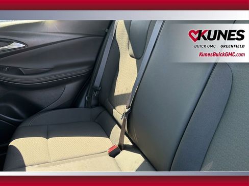 Used 2025 Buick Encore GX Preferred image 30