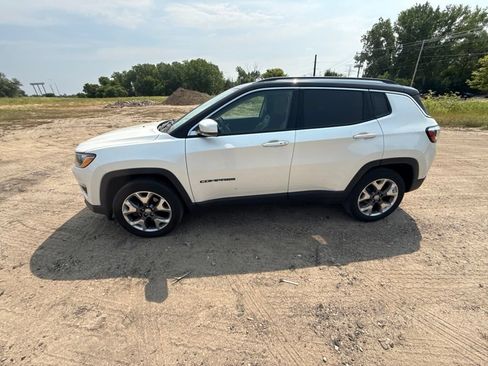 Used 2018 Jeep Compass Limited w/ Safe & Security Group AWD/4WD image 7