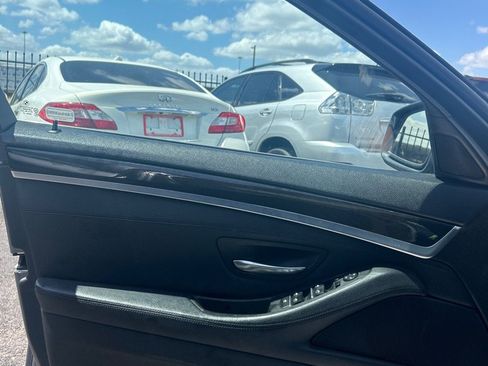 Used 2013 BMW 528i Sedan image 18