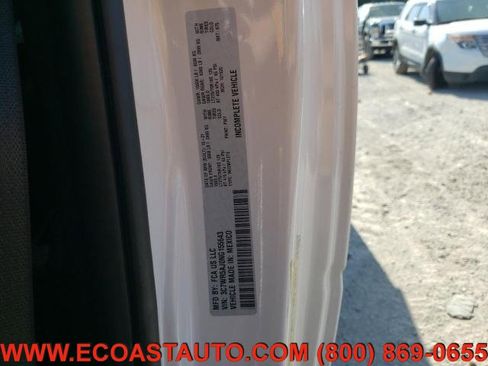 Used 2022 RAM 2500 Tradesman image 12