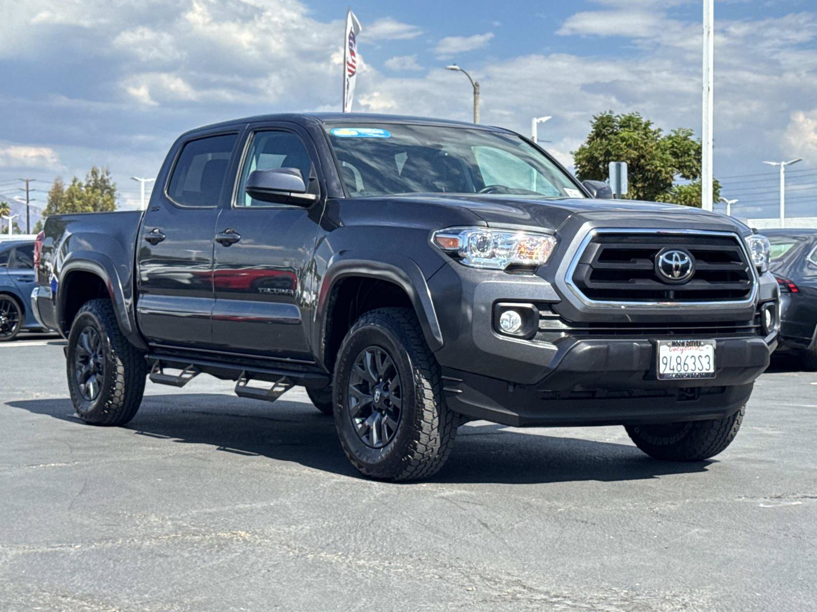Used 2023 Toyota Tacoma SR5 RWD image 7