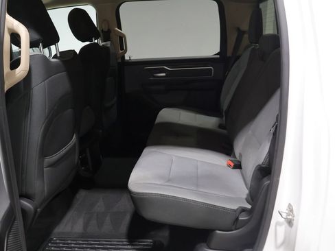 Used 2020 RAM 1500 Big Horn AWD/4WD image 18