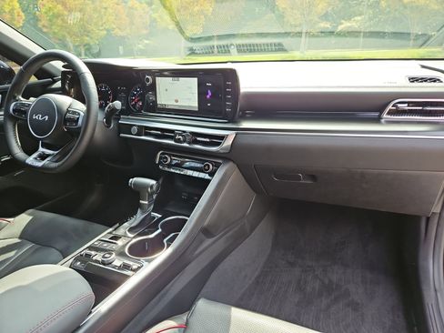 Used 2024 Kia K5 GT w/ GT1 Package image 16