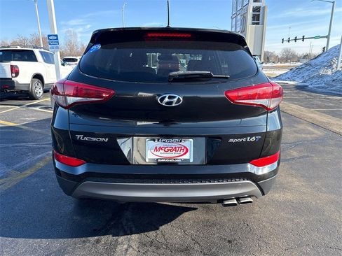 Used 2016 Hyundai Tucson Sport image 5