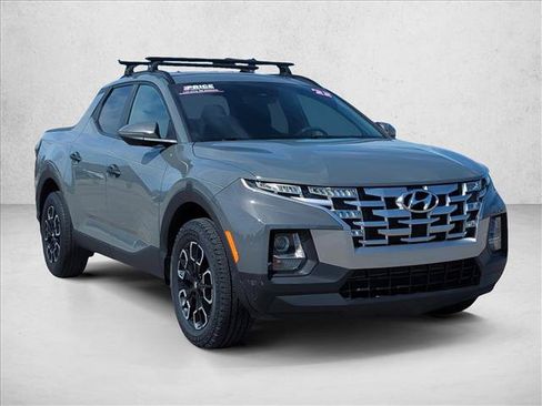 Used 2022 Hyundai Santa Cruz SEL w/ Activity Package FWD image 3