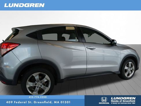 Used 2018 Honda HR-V LX image 10