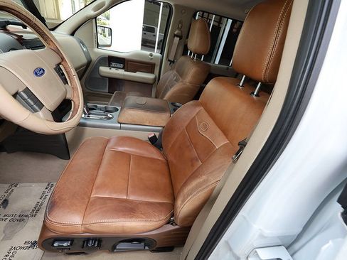 Used 2005 Ford F150 King Ranch RWD image 27