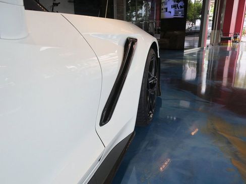 Used 2019 Chevrolet Corvette ZR1 RWD image 41