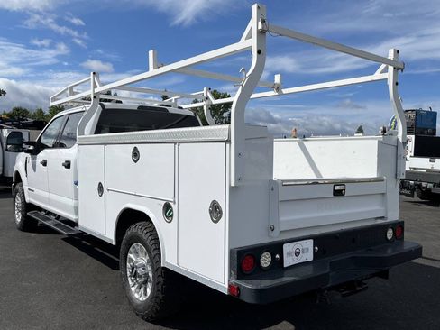 Used 2021 Ford F350 XLT AWD/4WD image 7
