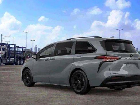 New 2026 Toyota Sienna XLE Woodland Edition AWD/4WD image 72
