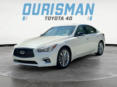 Used 2021 INFINITI Q50 Luxe w/ Seat & Sound Package RWD image 3