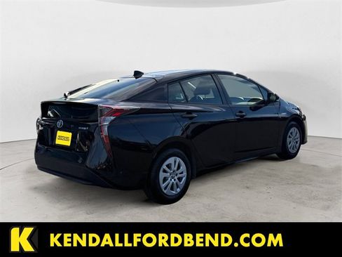 Used 2016 Toyota Prius Two image 5