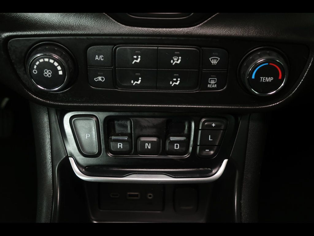 Used 2019 GMC Terrain SLE AWD/4WD image 20