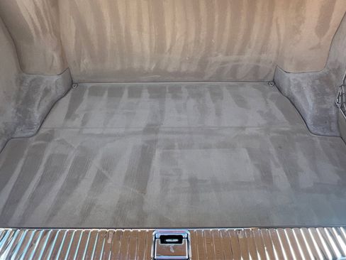 Used 2004 Maybach 57 image 13