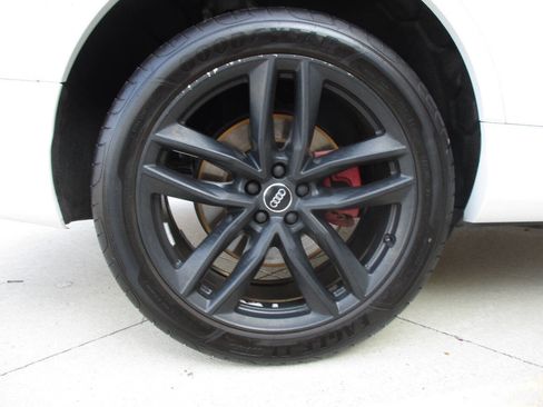 Used 2017 Audi Q7 3.0T Prestige w/ Prestige Package image 59